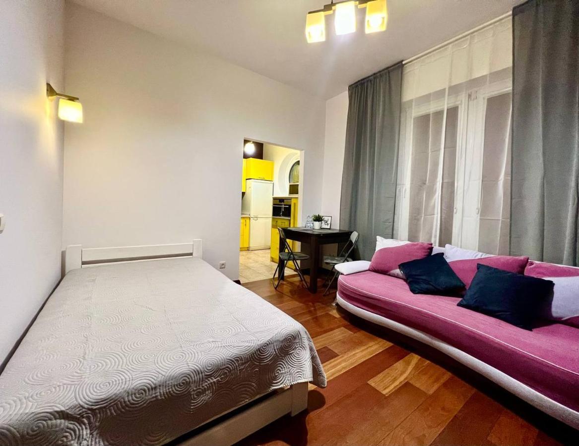 Apartment K22 Filtrowa